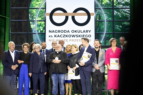 Przyznano nagrodę III edycji konkursu „Okulary ks. Kaczkowskiego"